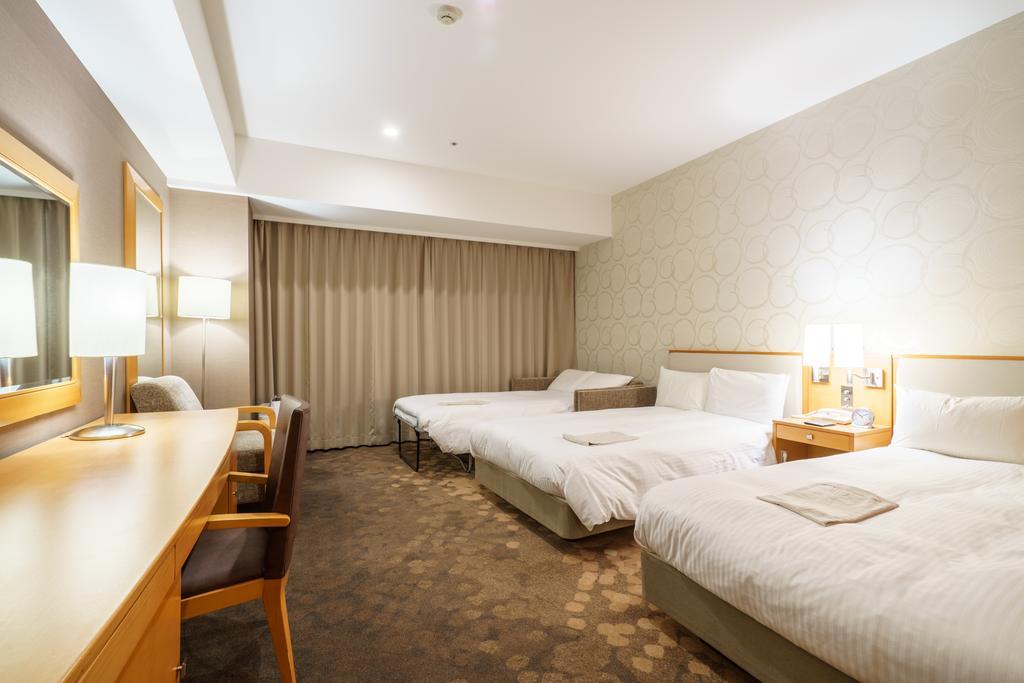 Отель Sotetsu Grand Fresa Shinagawa Seaside Токио Экстерьер фото